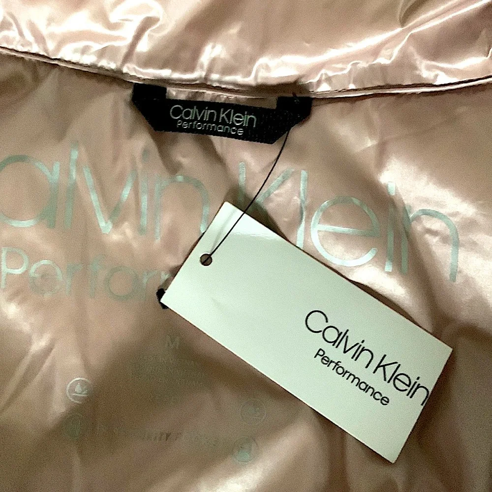 Calvin Klein Performance Puffy Vest Jacket Light Pink Size M - Picture 3 of 3